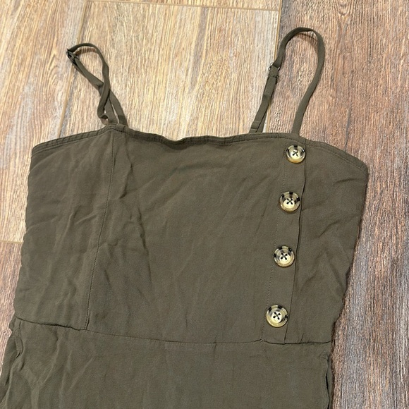 💛GREEN DRESS💛 - Picture 2 of 9